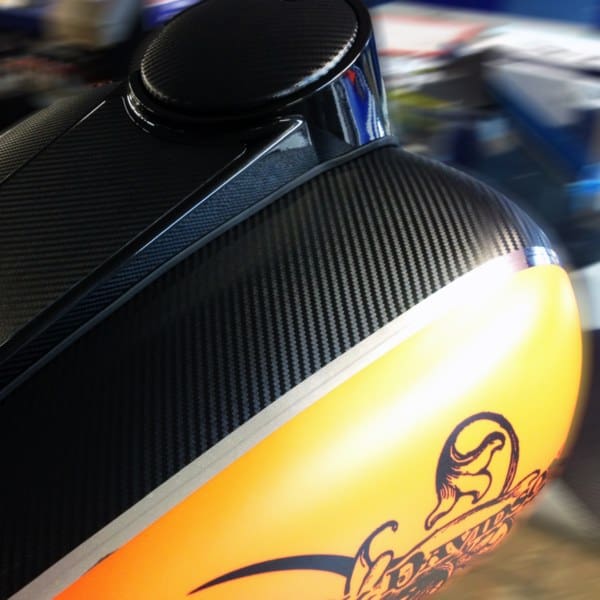 General Formulations GF 780 DragonWrap™ 5.6 mil Black Carbon Fiber Textured Vinyl roll